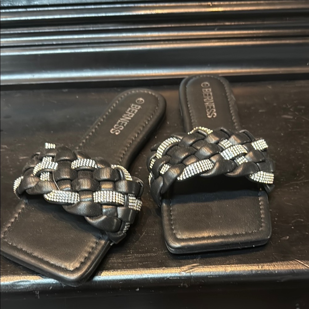 Black and Silver Women’s Sandals